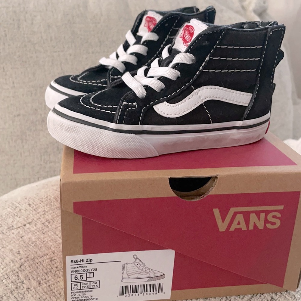 TODDLER SK8-HI ZIP SHOE VANS